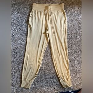 lululemon joggers